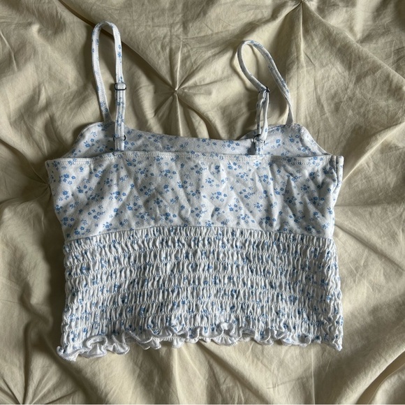 Womens Hollister Floral Blue Smocked XS Crop Top - Picture 5 of 7
